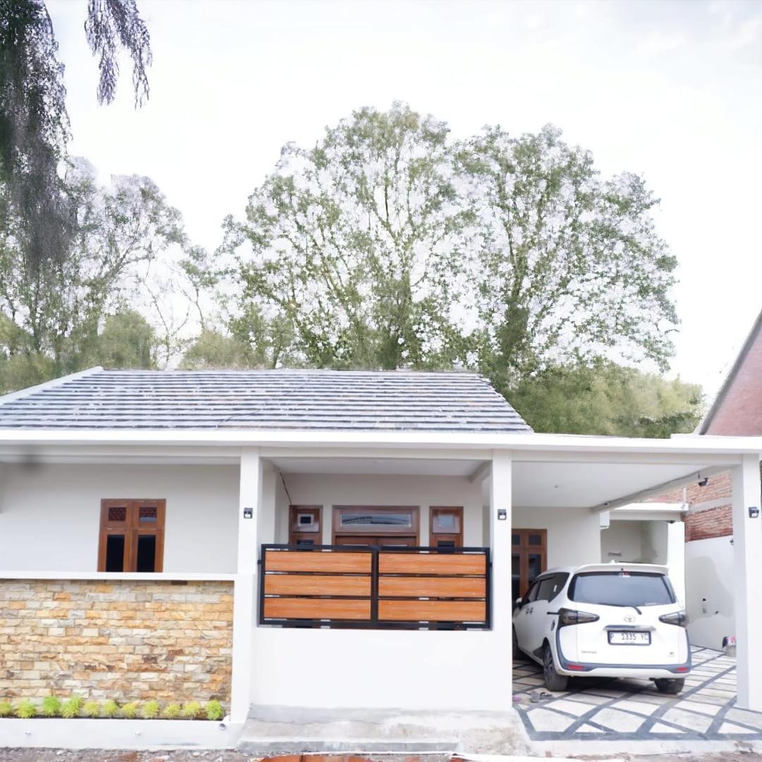 Villa Puncak Terang Giri  Exterior foto